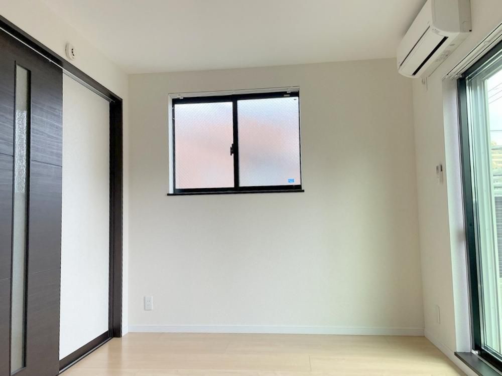 �y�����E���r���O�z�@�Q�ʍ̌��̗m��