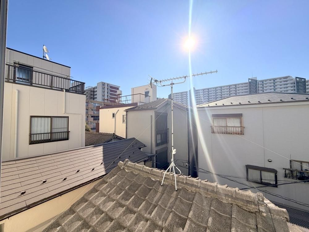 �y���]�z�@