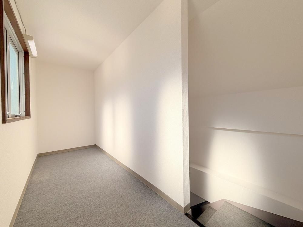 �y���̑������E�X�y�[�X�z�@