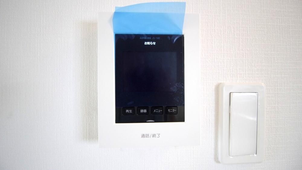 �y���̑��ݔ��z�@���j�^�[�t���C���^�[�z���ŋ}�ȗ��q���ɂ����S�ł�