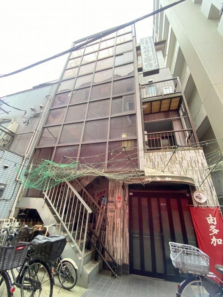 �y�����O�ρz�@�߂��ɂ̓e�C�N�A�E�g�̂��X����H�X�A�R���r�j�A�X�[�p�[�����邽�ߖZ�����Ƃ��ɂ��֗��I