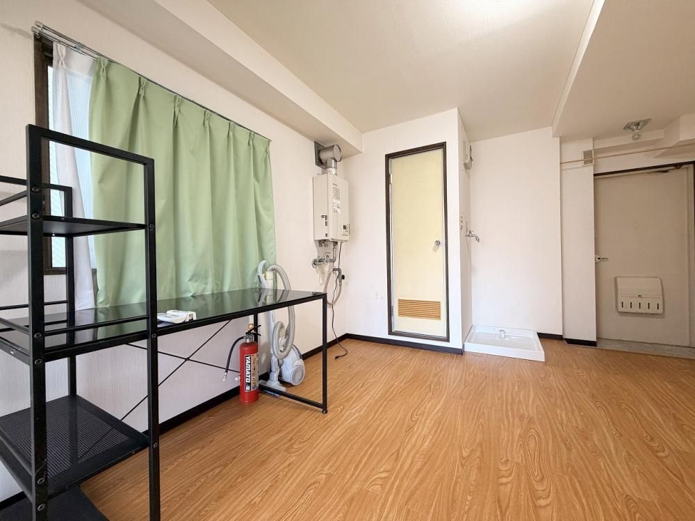 �y�L�b�`���z�@