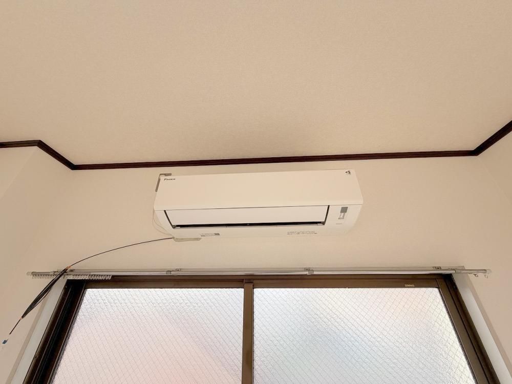 �y�����E���r���O�z�@