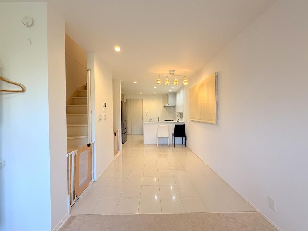 �y�����E���r���O�z�@