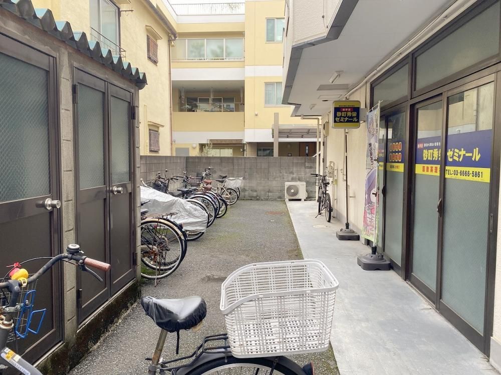 �y���̑����L�����z�@���փX�y�[�X