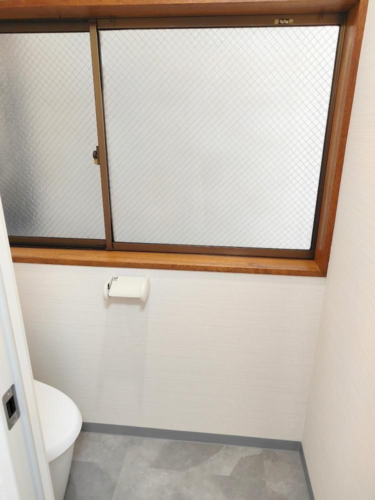 �y�g�C���z�@