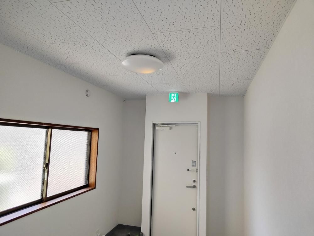 �y���̑������E�X�y�[�X�z�@