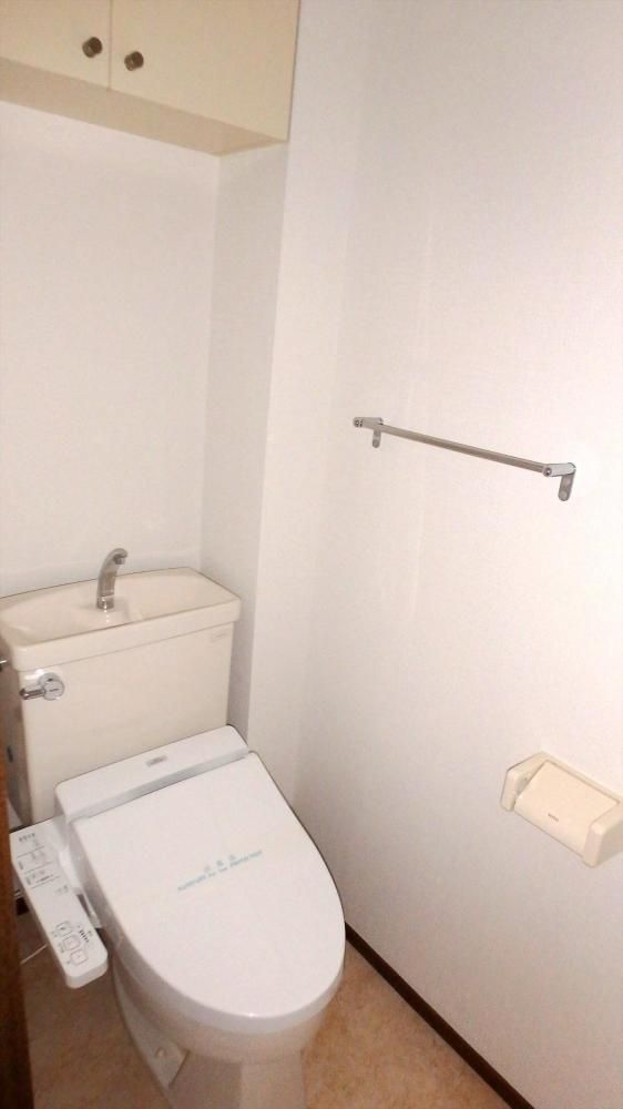 �y�g�C���z�@