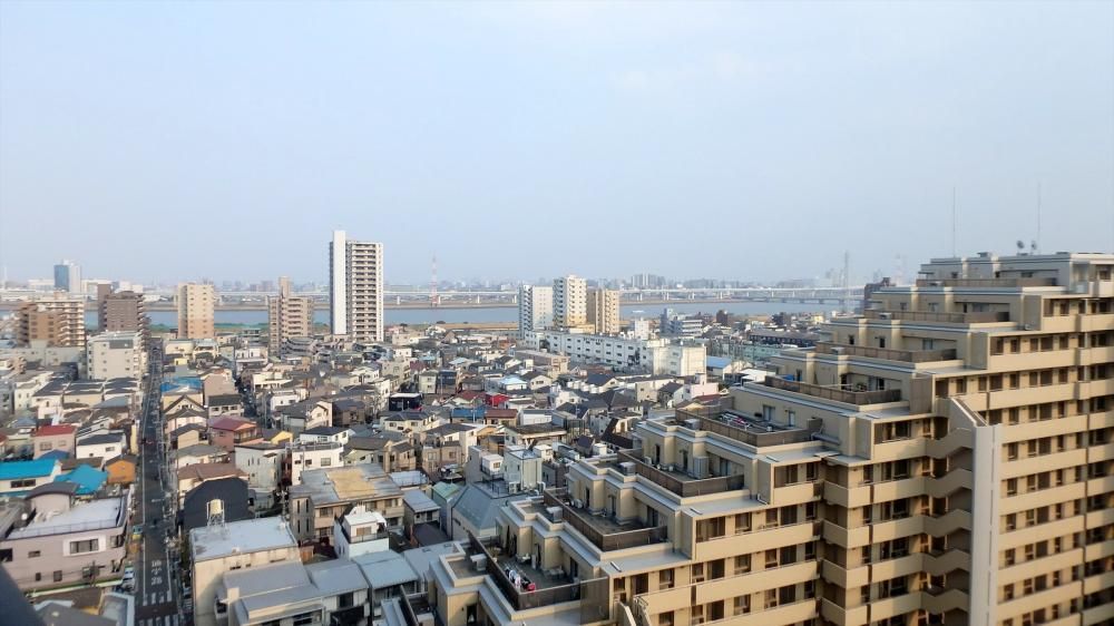 �y���]�z�@