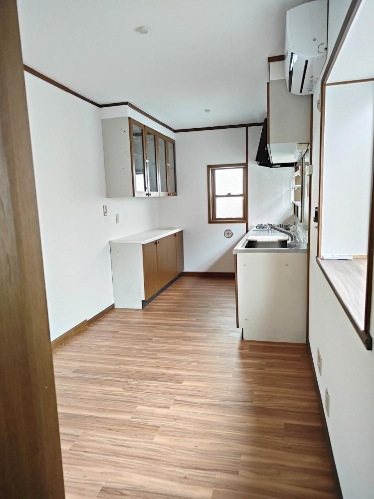 �y�L�b�`���z�@