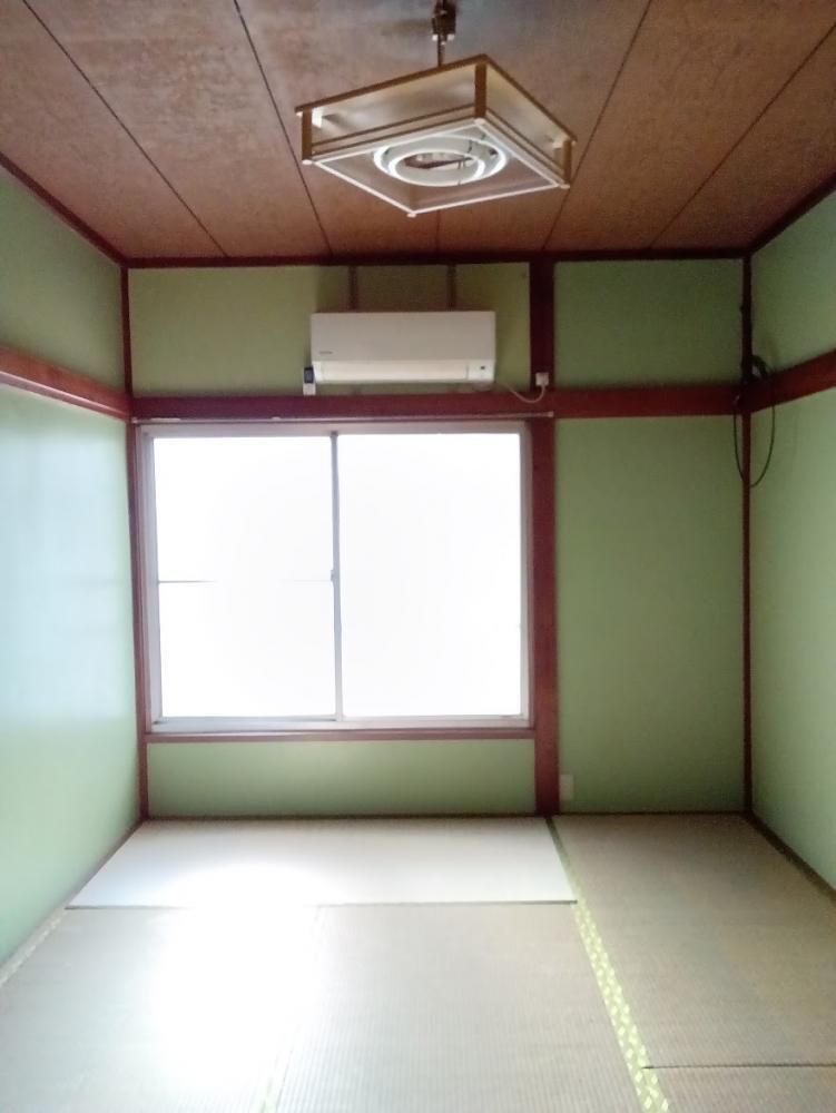 �y�����E���r���O�z�@