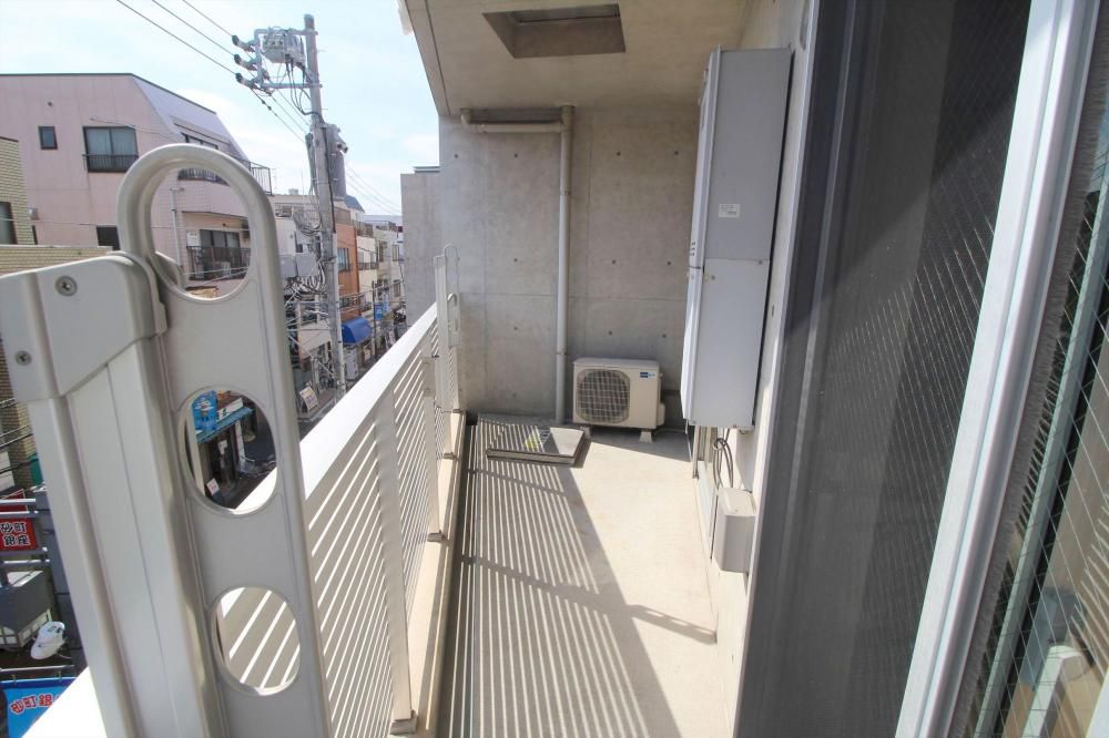 �y�o���R�j�[�z�@