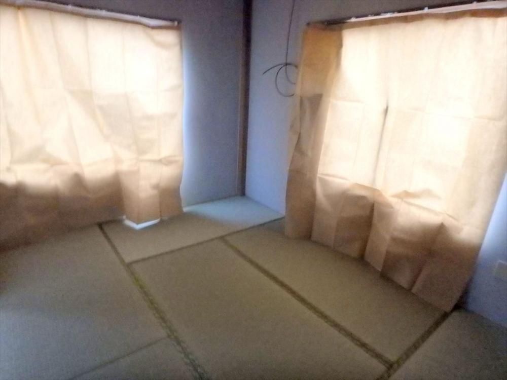 �y�����E���r���O�z�@